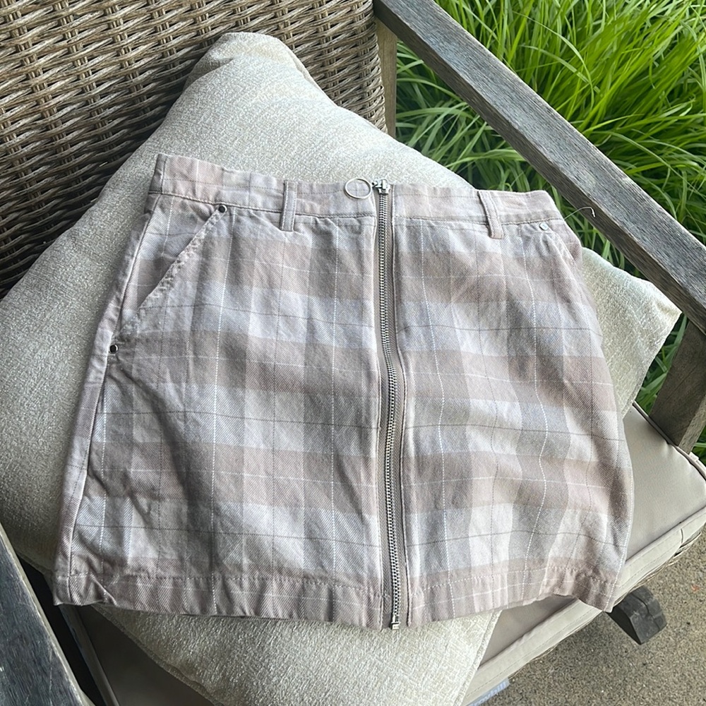 Cream Plaid skirt